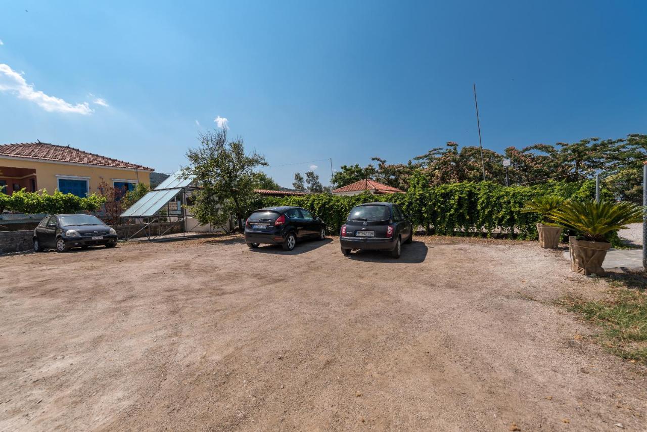 Pavlimari Studios Pyrgi Thermis Ngoại thất bức ảnh